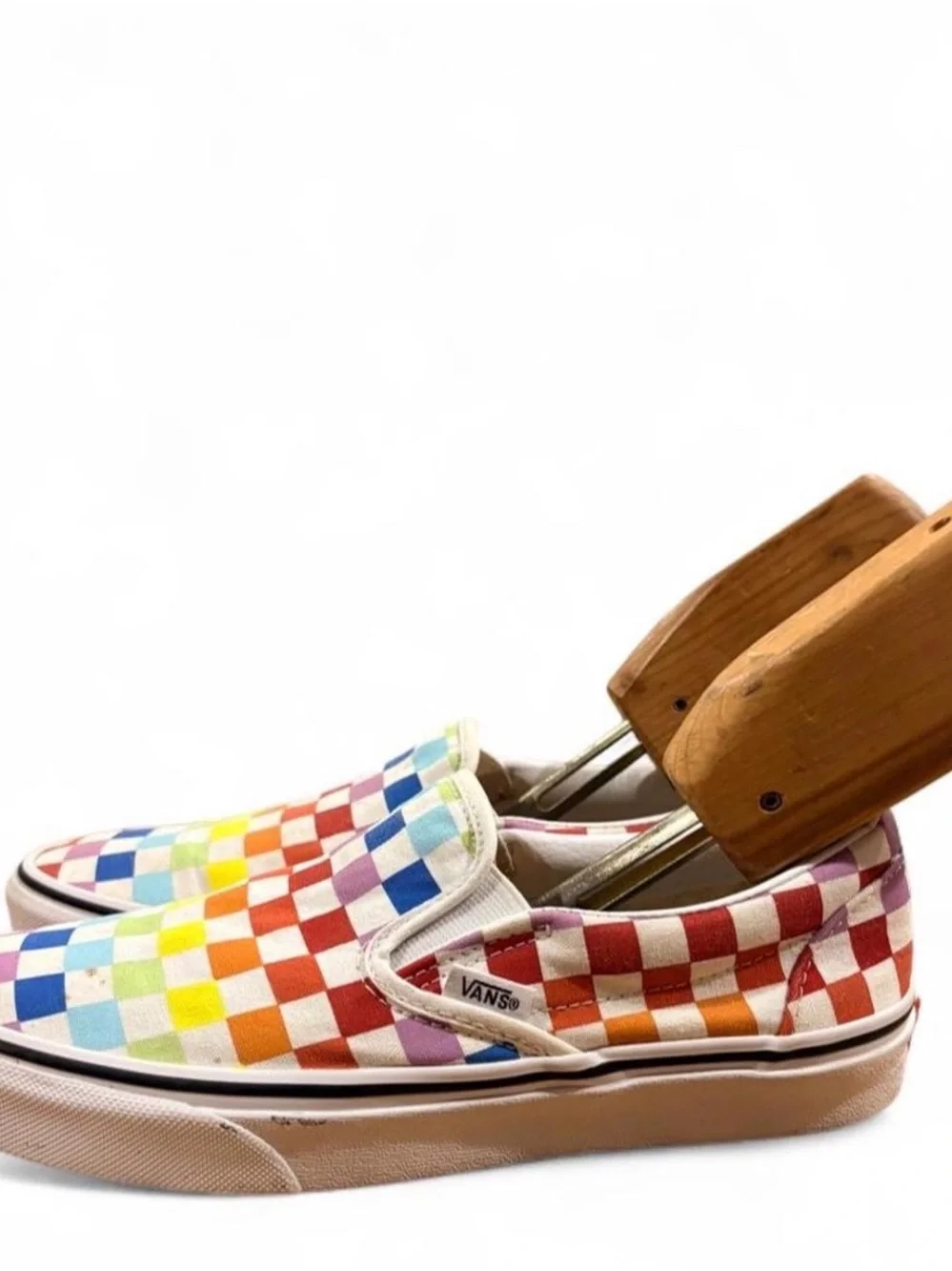 Vans Slip-On Sneakers in Rainbow Checkered Women 8 Men 6.5 EU 38.5 🌈